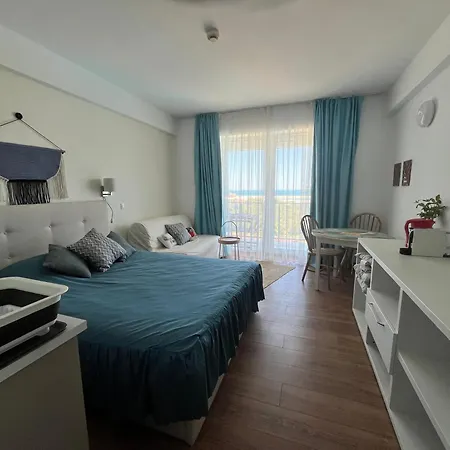 Cris Sea View In Blaxy Douăzeci şi Trei August