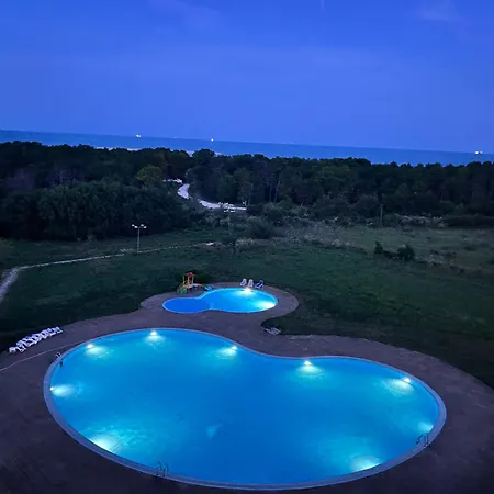 Cris Sea View In Blaxy Апарт-отель Дуэзечи-ши-Трей Аугуст