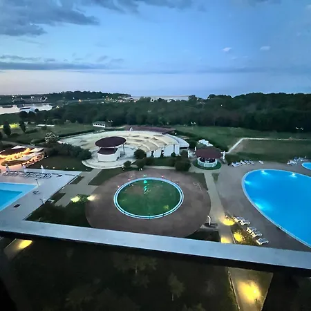 Апарт-отель Cris Sea View In Blaxy *