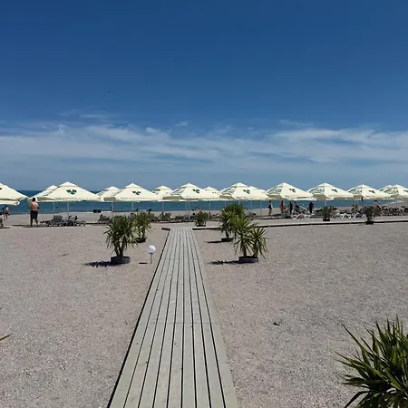 Cris Sea View In Blaxy Апарт-отель Дуэзечи-ши-Трей Аугуст