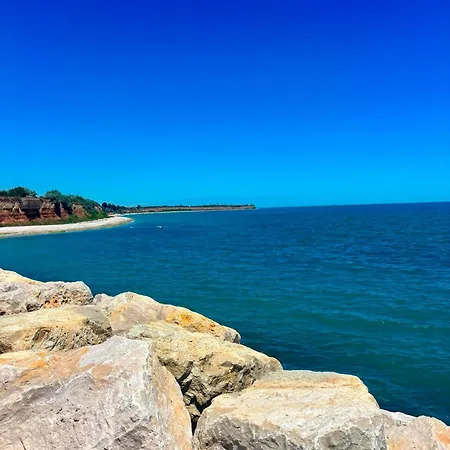 Cris Sea View In Blaxy