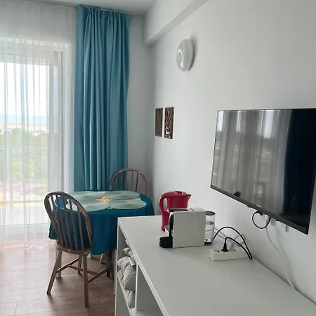 Апарт-отель Cris Sea View In Blaxy