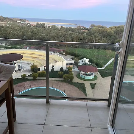 Cris Sea View In Blaxy *